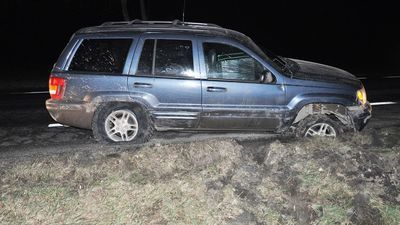 Pościg za przemytnikiem zakończył się strzałami i kolczatką na drodze