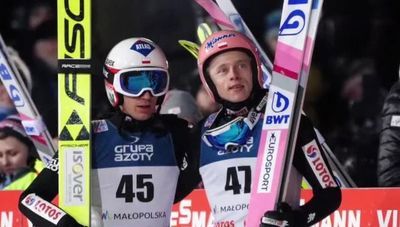 Kamil Stoch i Dwaid Kubacki będą jednymi z faworytów do wygranej podczas konkursów w Sapporo

