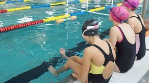 Kamery w salach lekcyjnych oraz na pływalni mogą normalnie działać jedynie poza godzinami szkolnych zajęć