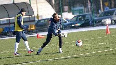 Avia Świdnik – Tomasovia 3:0. Już nie szukają bramkarza