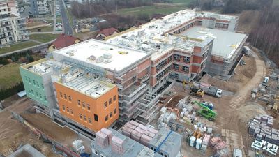 Podstawówka przy Berylowej będzie największą w mieście. Ma przyjąć 800 uczniów, a w tym samym budynku będzie też działać miejskie przedszkole dla 150 dzieci