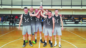 Gracze Kouby Koubali byli bardzo blisko sprawienia olbrzymiej niespodzianki i pokonania lidera Konferencji B. Po wyrównanym meczu przegrali jednak różnicą 4 pkt