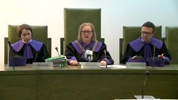 "Sąd Najwyższy zmuszony jest odroczyć dzisiejszą rozprawę". Zamieszanie w sądach po uchwale SN