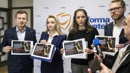 Posłowie Krzysztof Grabczuk, Marta Wcisło, Joanna Mucha i Michał Krawczyk