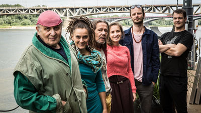 Bilety na koncert kosztują 35 zł za miejsce siedzące i 20 zł za miejsca stojące, a wpływ z nich będzie przeznaczony na zakup kontenerów na śmieci