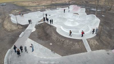 Na ten moment fani deskorolki czekali kilka lat. Skatepark w Lublinie wreszcie otwarty