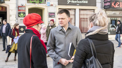 Polityczna sztafeta Szymona Hołowni wystartowała w Lublinie. Otworzył pierwsze biuro