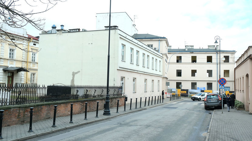 Ze względów bezpieczeństwa podczas rozbiórki ulica Staszica będzie zamknięta