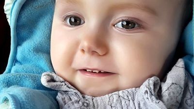 Małgosia Późniecka razem z mamą mieszka w Puławach. Przeprowadziły się z Sulejówka pod Warszawą ze względu bliskość lubelskiego hospicjum im. Małego Księcia