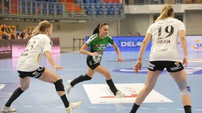 Valentina Blażević (z piłką) wróciła do gry po wielotygodniowej pauzie