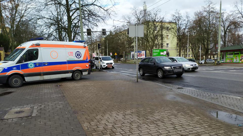 W środę doszło do potrącenia 14-letniego rowerzysty na Al. Racławickich w Lublinie. Nastolatek przejeżdżał rowerem przez przejście dla pieszych