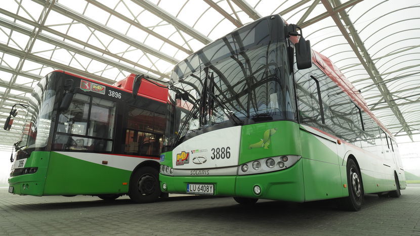 W dni powszednie MPK Lublin wysyła na ulice 181 autobusów i 77 trolejbusów<br />
<br />
