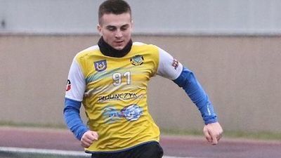 Alit Ożarów – Granit Bychawa 1:1. Optymizm w ekipie beniaminka