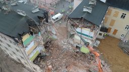 Wyburzanie budynków szpitala przy ulicy Staszica w Lublinie [wideo, zdjęcia]