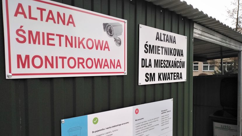 Monitoring wiat śmietnikowych działa m.in. przy ul. Szmaragdowej na Czubach