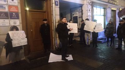 "Dość już tej władzy!". Protest "Przeciw arogancji władzy" w Lublinie [zdjęcia]