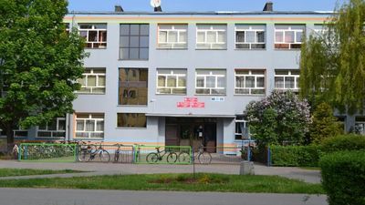 Szkoła w Łukowie zbiera na nagrobek dla swojego patrona 