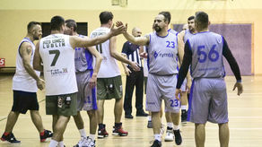 Rozgrywki Pod koszami Dziennika Wschodniego: Medycy na fali