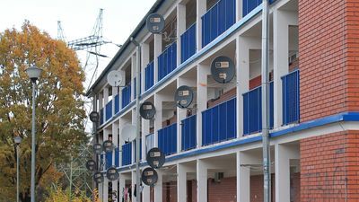 Blok przy ul. Wólka Profecka. To w jego pobliżu miały stanąć miejskie kontenery 