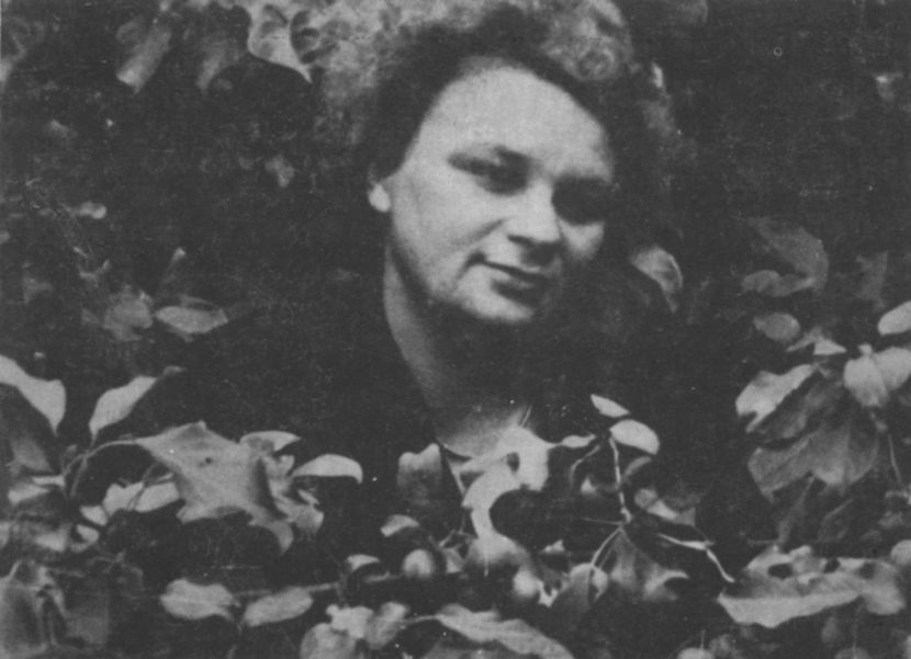 Anna Kamieńska (1920-1986). Poetka, pisarka. Lata młodości spędziła w Lublinie.- Była duszą zbuntowaną, poszukującą – wspominała ją Julia Hartwig