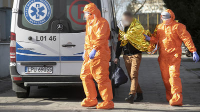 Pacjent z podejrzeniem koronawirusa, był odsyłany z jednego oddziału na drugi. Czy szpital w Puławach już naprawdę jest gotowy?