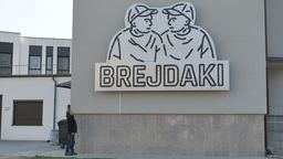Brejdaki już świecą przy ul. Zamojskiej. Nowy neon w Lublinie