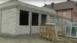 Szkoła w Grabanowie w rozbudowie. Gmina Biała Podlaska robi to własnymi siłami