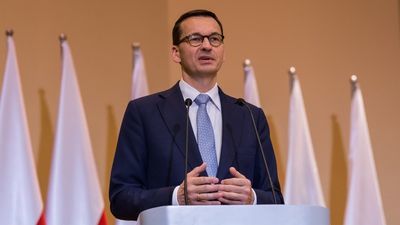 Mateusz Morawiecki: Apeluję też, by tam gdzie jest taka możliwość, przejść na telepracę, na pracę zdalną 