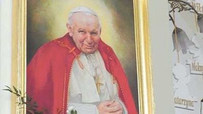 Papieskie Światło Jedności. "W rocznicę śmierci św. Jana Pawła II bądźmy razem"