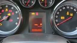 Kolejny samochód z cofniętym licznikiem. Tym razem o prawie 100 tys. km.