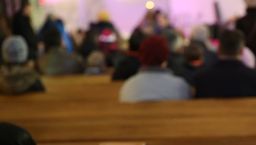 Koronawirus: Lubelskie szkoły odwołują wycieczki, ale rekolekcje się odbywają