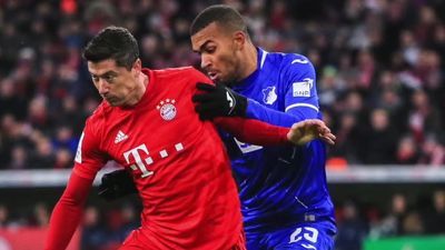 Robert Lewandowski i jego koledzy zaakceptowali obniżkę kontraktów