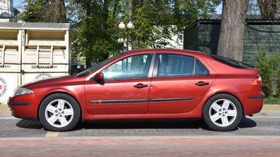 25-latek z Biłgoraja uderzył renault w osobową skodę