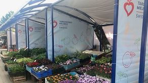 Nowe osłony stoisk.