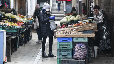 Tak wyglądał, w czwartek 2 kwietnia Targ Wileńska w Lublinie 