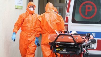 Nie żyje 18 pacjentów zakażonych koronawirusem w Polsce. Najnowszy raport o zachorowaniach