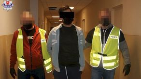 21-latek tymczasowo aresztowany. Policjanci znaleźli u niego środki odurzające