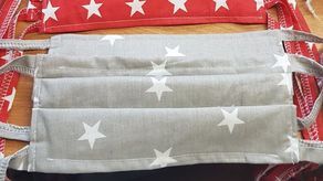 Mieszkańcy Białej Podlaskiej organizują się na Facebooku. Szyją maseczki potrzebującym