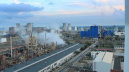 Puławskie Azoty potroiły zysk. Mimo że wydatki na wynagrodzenia wzrosły o 52 mln zł