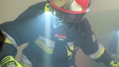 Lublin: Podduszana kobieta musiała uciekać przed napastnikiem. Podpalił jej mieszkanie