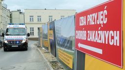 Nową metodę leczenia od kilku dni testują zakaźnicy ze szpitala przy Staszica w Lublinie