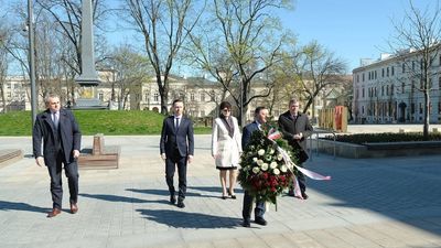 W Lublinie uczczono pamięć ofiar katastrofy smoleńskiej. Dzisiaj przypada 10. rocznica [zdjęcia]