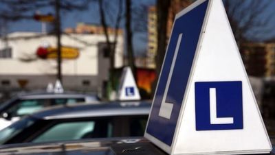 Prawo jazdy czy legitymacja instruktora nauki jazdy będą ważne dłużej