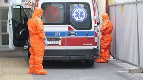 Klinika Chorób Zakaźnych SPSK1 w Lublinie, jako pierwsza w Polsce testuje nową terapię w leczeniu pacjentów, którzy najciężej przechodzą chorobę wywołaną koronawirusem