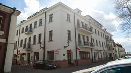 Wspólne podwórze nieruchomości Kościuszki 12, Kolegiackiej 18 i Żeromskiego 13 