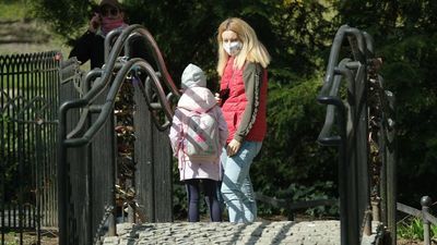 Koronawirus w Polsce: Co można robić od 20 kwietnia? Co wciąż jest zabronione?