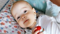 Trwa walka o życie małego Filipka z pow. łęczyńskiego. U dwulatka wykryto guza mózgu