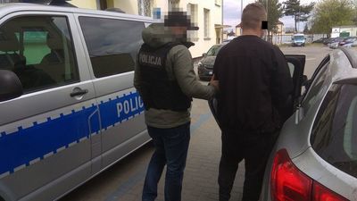 Kradli złom z terenu byłego lotniska w Białej Podlaskiej. Nie pogardzili też narzędziami