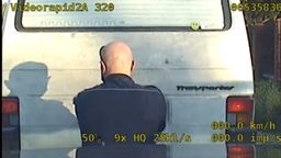 Patrol drogówki ze Świdnika zatrzymał busa. Duża niespodzianka w bagażniku