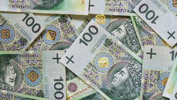 Łuków: Chciała pomóc synowi, straciła 30 tys. złotych